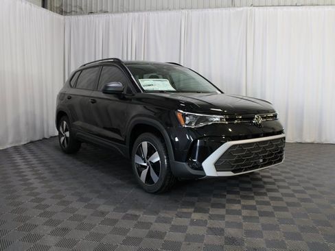 New 2025 Volkswagen Taos S image 28