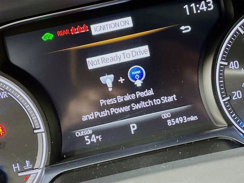 Used 2021 Toyota Venza Limited w/ Advanced Technology Package image 11