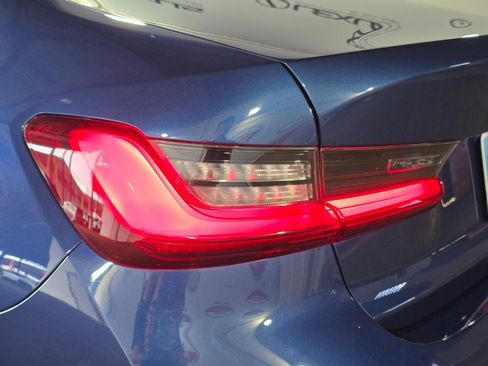 Used 2022 BMW 330i Sedan w/ Premium Package 2 image 10