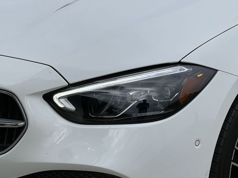 Used 2024 Mercedes-Benz C 300 Sedan image 7