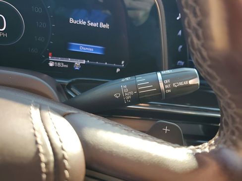 Certified 2023 Cadillac Escalade ESV Premium Luxury Platinum w/ LPO, Radiant Package image 38