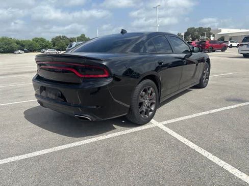 Used 2018 Dodge Charger GT AWD/4WD image 5