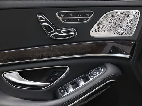 Used 2018 Mercedes-Benz S 63 AMG S 4MATIC Sedan image 13