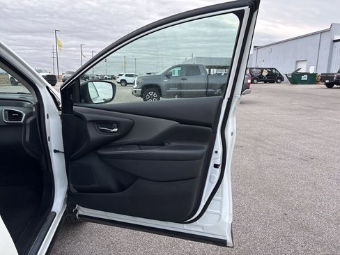 Used 2024 Nissan Murano SL image 14