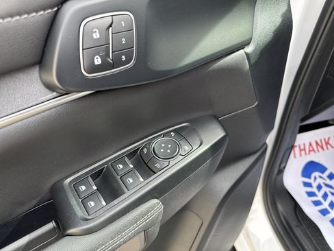 Used 2024 Ford Ranger Lariat w/ FX4 Off-Road Package image 22