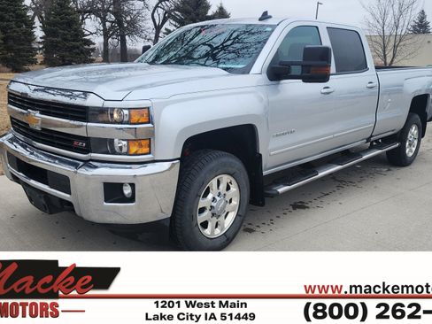 Used 2015 Chevrolet Silverado 2500 LT w/ LT Convenience Package image 1