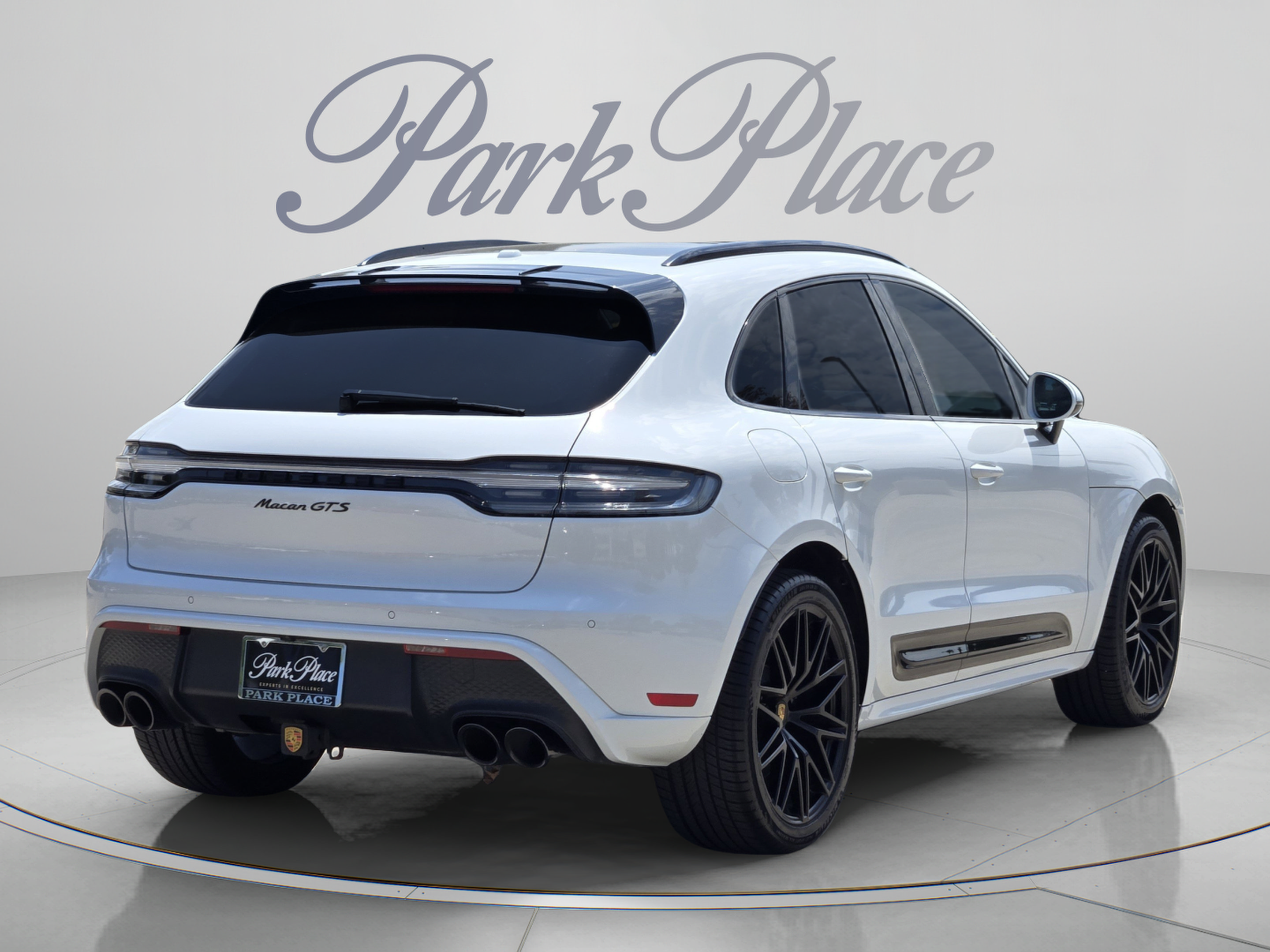 Used 2022 Porsche Macan GTS AWD/4WD image 5