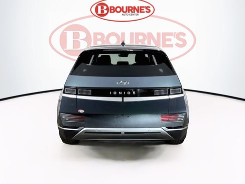Used 2024 Hyundai Ioniq 5 SE RWD image 9