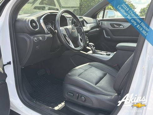 Certified 2019 Chevrolet Blazer LT w/ Sun and Wheels Package FWD image 14