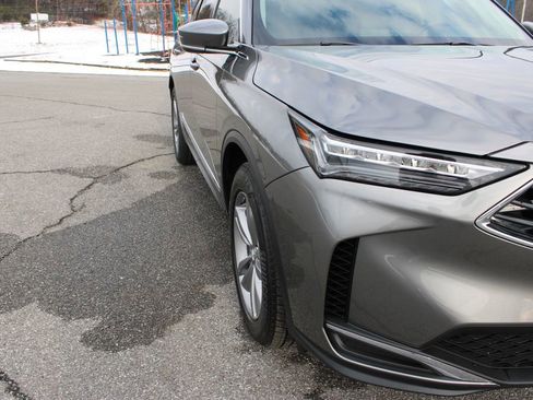 New 2026 Acura MDX SH-AWD image 43