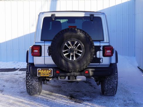Used 2024 Jeep Wrangler Rubicon 392 image 5