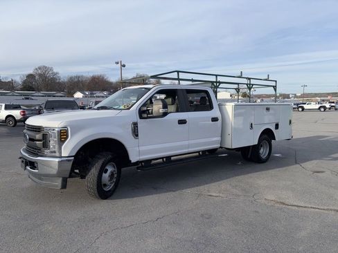 Used 2019 Ford F350 XL w/ Power Equipment Group image 2