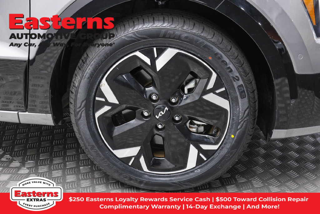 Used 2023 Kia Niro Wave w/ Wave Preserve Package FWD image 34