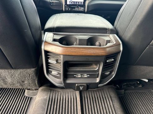 Used 2024 RAM 3500 Laramie AWD/4WD image 12