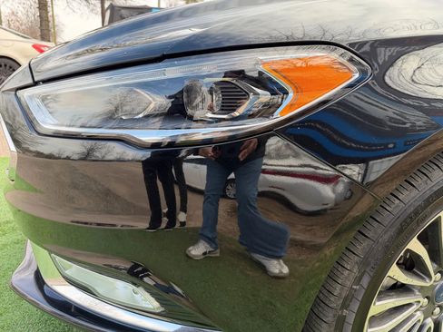 Used 2017 Ford Fusion SE w/ Fusion SE Technology Package image 34