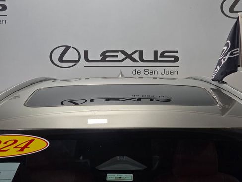 Used 2024 Lexus NX 250 FWD w/ Premium Package image 7