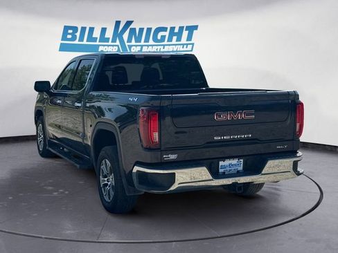 Used 2024 GMC Sierra 1500 SLT image 3