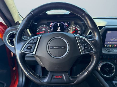 Used 2019 Chevrolet Camaro SS image 10