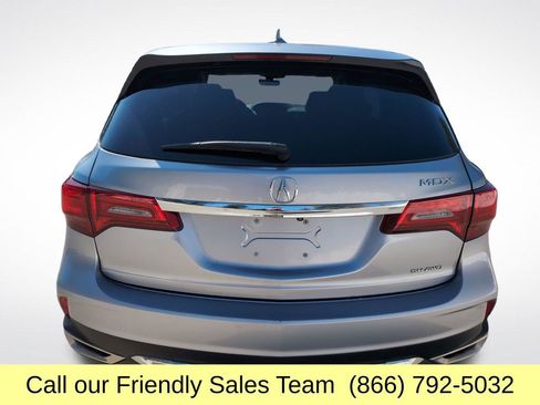 Used 2017 Acura MDX SH-AWD image 5