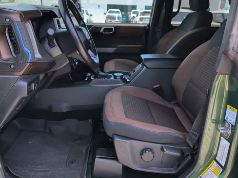 Used 2022 Ford Bronco Outer Banks AWD/4WD image 8