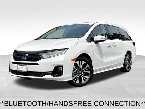 Used 2026 Honda Odyssey Elite image 3