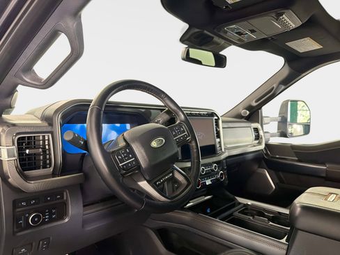 Used 2024 Ford F250 Platinum AWD/4WD image 40