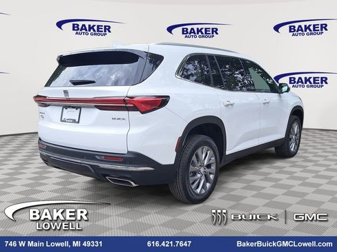 New 2026 Buick Enclave Preferred image 5