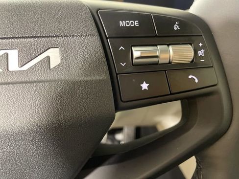 New 2026 Kia Sportage EX w/ EX Panorama Roof Package image 24