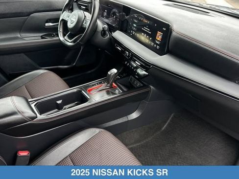 Used 2025 Nissan Kicks SR AWD/4WD image 19