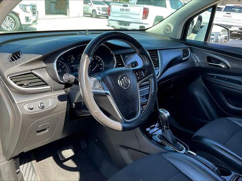 Used 2019 Buick Encore Preferred image 16