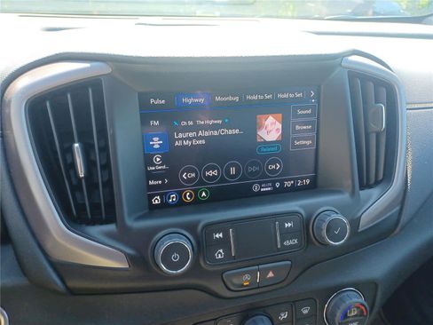 Used 2022 GMC Terrain AT4 w/ Infotainment Package II image 10