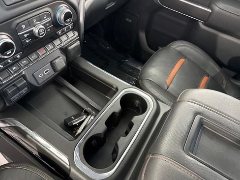 Used 2022 GMC Sierra 1500 AT4 w/ AT4 Premium Package AWD/4WD image 20