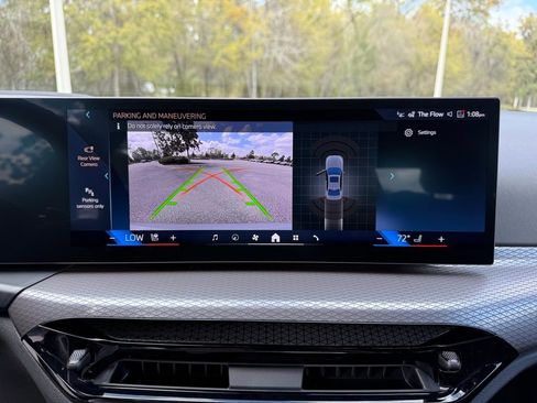 New 2026 BMW 330i Sedan w/ M Sport Package image 12