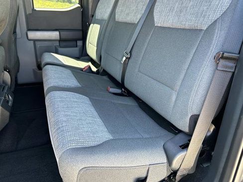 Used 2022 Ford F150 XLT image 16