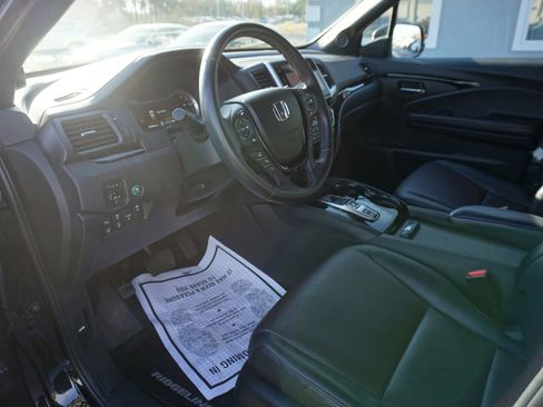 Used 2020 Honda Ridgeline Black Edition image 14