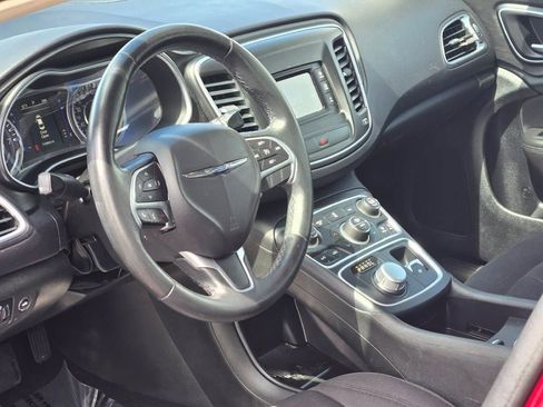 Used 2015 Chrysler 200 Limited w/ Convenience Group FWD image 21
