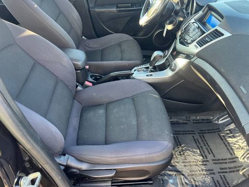 Used 2014 Chevrolet Cruze LT w/ All-Star Edition FWD image 23