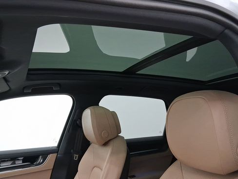 New 2026 Porsche Cayenne E-Hybrid image 14