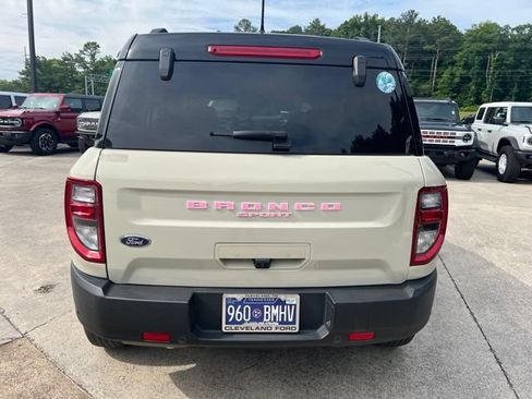 Used 2024 Ford Bronco Sport Outer Banks w/ Tech Package AWD/4WD image 11
