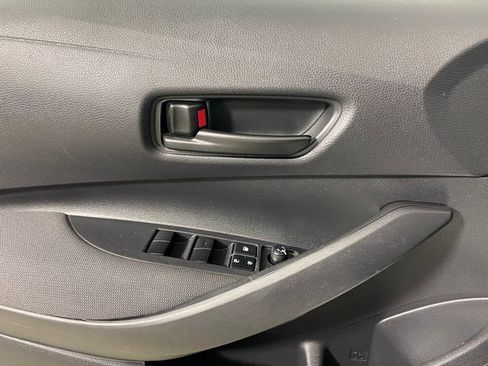 Used 2023 Toyota Corolla LE image 21
