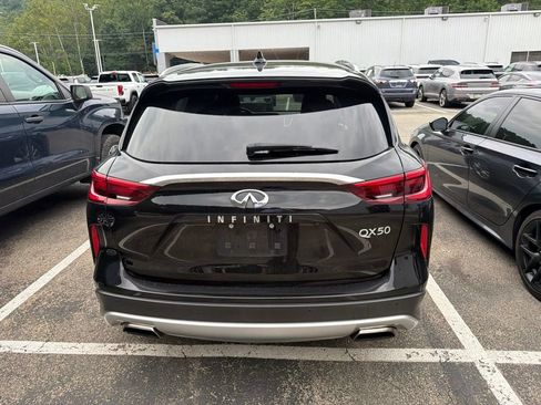 Used 2019 INFINITI QX50 Essential w/ Proactive Package FWD image 10