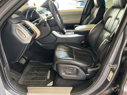 Used 2014 Land Rover Range Rover Sport HSE image 14