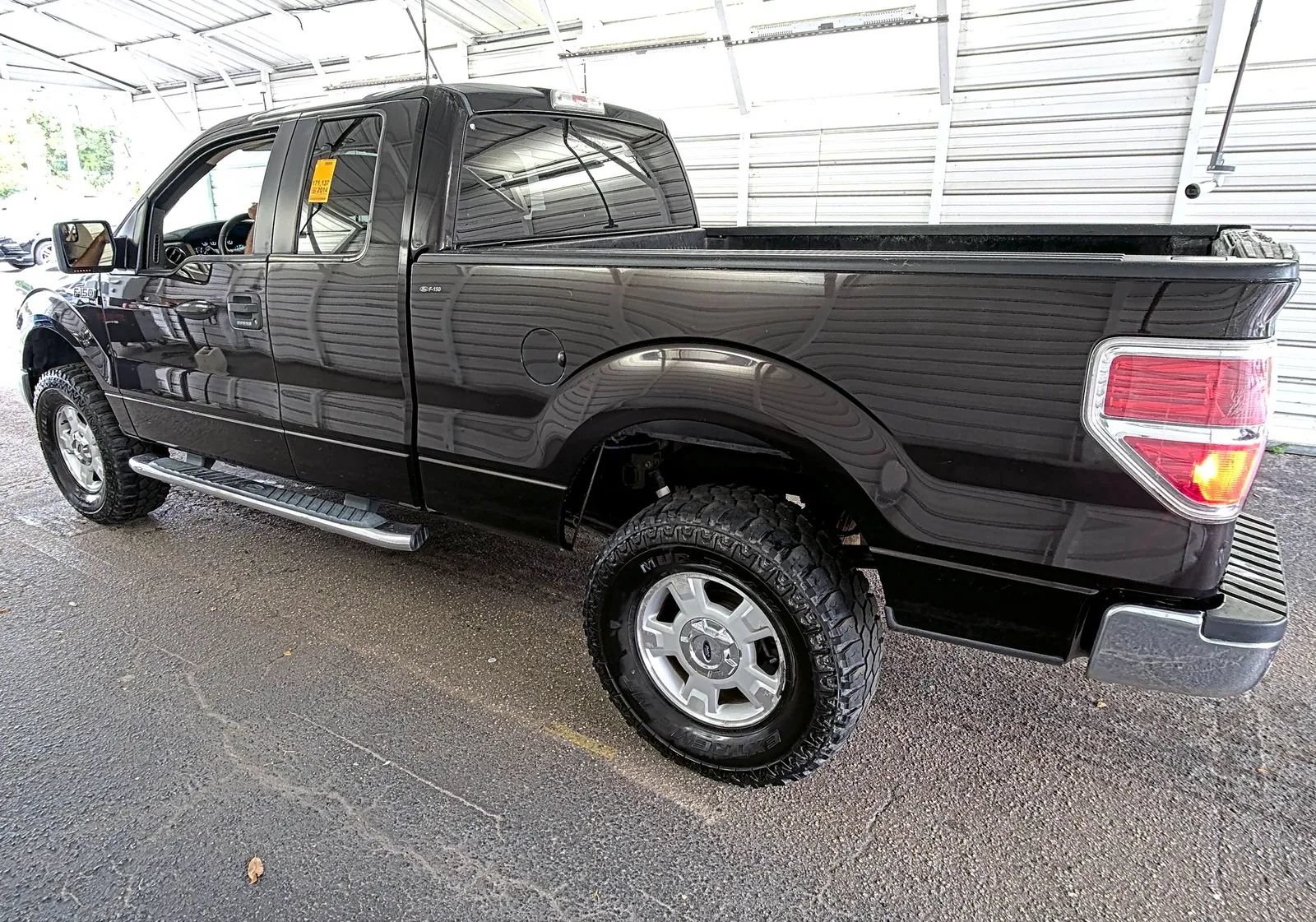 Used 2014 Ford F150 XLT w/ Equipment Group 301A Mid RWD image 2