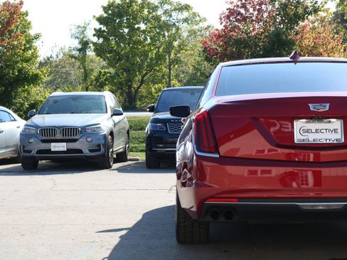 Used 2018 Cadillac CT6 Luxury image 13