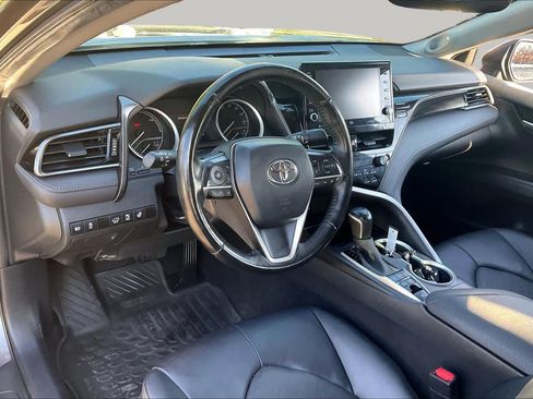 Used 2023 Toyota Camry XLE w/ Navigation Package FWD image 18