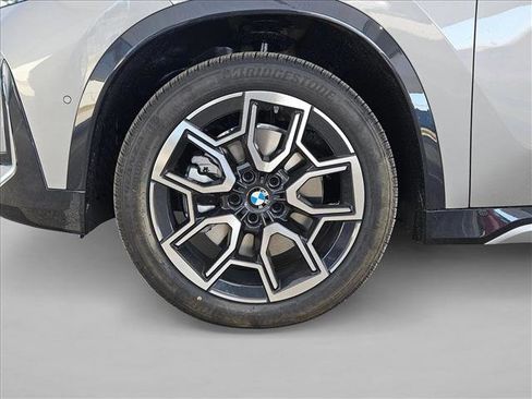 Used 2026 BMW X1 xDrive28i w/ Technology Package image 9