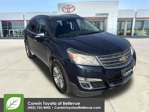 Used 2016 Chevrolet Traverse LT w/ Traveler's Package FWD image 1