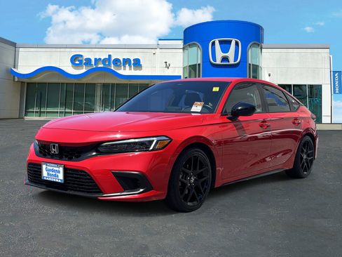 Certified 2022 Honda Civic Sport image 3