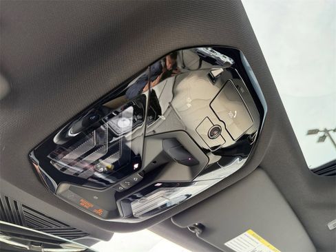 Certified 2025 BMW i5 xDrive40 w/ Premium Package image 33