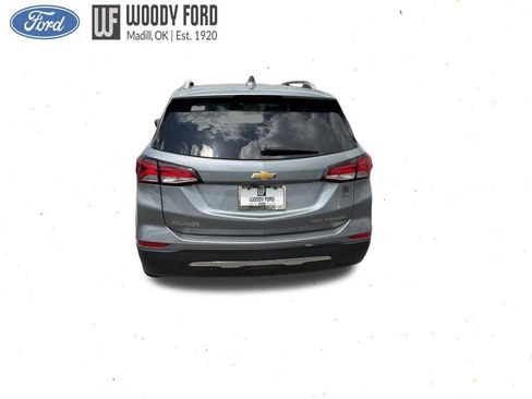 Used 2023 Chevrolet Equinox Premier image 4
